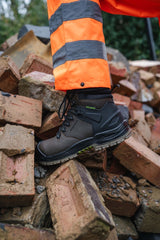Apache Mission — 100% non-metallic safety boot with HI, CI & ESD — Mission